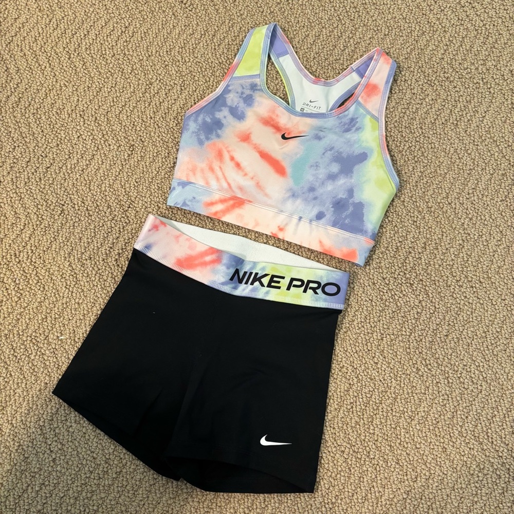 Nike Pro matching set - pastel tie-dye (XS)